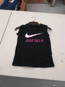 lot 29196 image: girls 6x top