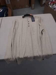 lot 29216 image: mens XXL shirt