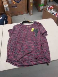 lot 29223 image: womens 2x shirt