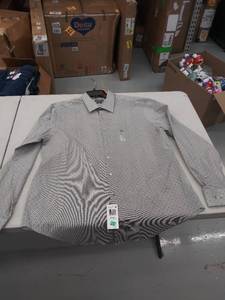 lot 29228 image: mens XL 17 12 34-35 shirt