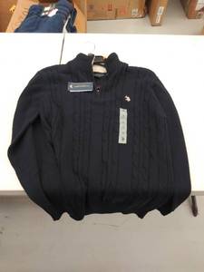 lot 29231 image: mens small sweater