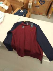 lot 29233 image: mens large sweatshirt