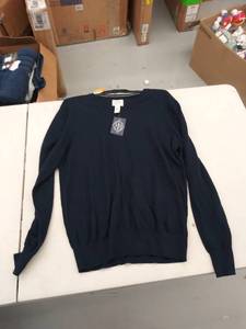 lot 29242 image: mens medium sweater