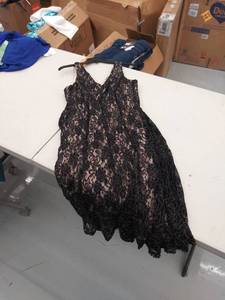 lot 29254 image: junior 16 dress