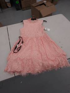 lot 29288 image: girls size 16 dress- has hole