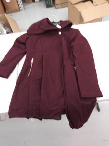lot 29297 image: womens medium coat
