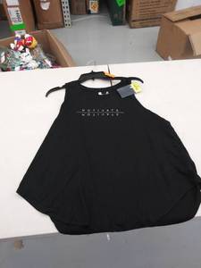 lot 29308 image: womens xl tank