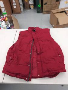 lot 29326 image: mens large vest