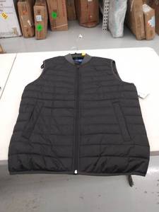 lot 29357 image: medium vest- has tear