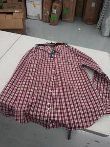 lot 29380 image: mens medium long sleeve