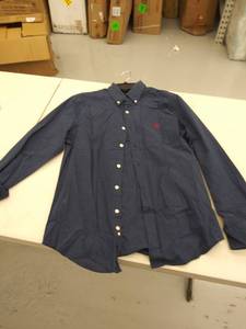 lot 29385 image: mens small long sleeve