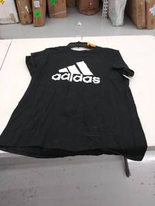 lot 29392 image: large t shirt- dirty