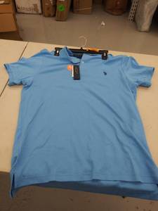 lot 29399 image: mens large polo