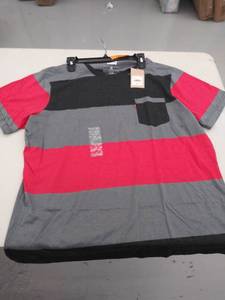 lot 29414 image: mens XXL t shirt