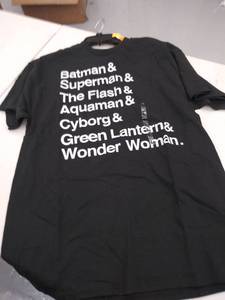 lot 29421 image: large t shirt