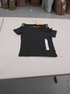 lot 29428 image: boys xxs 45 t shirt
