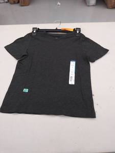 lot 29439 image: boys small 8 t shirt