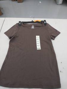 lot 29444 image: womens small top