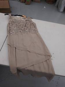 lot 29449 image: womens 10 dress
