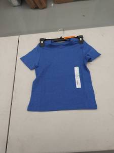 lot 29461 image: boys xs 67 shirt