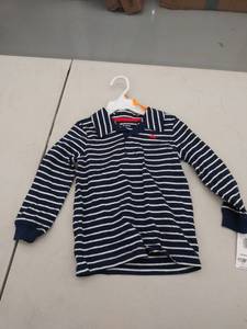lot 29483 image: boys 3T shirt