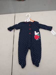 lot 29492 image: girls 3 mos sleeper
