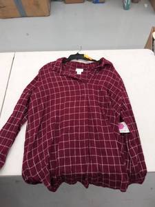 lot 29563 image: womens xxl top