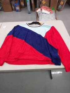 lot 29599 image: womens xl sweater