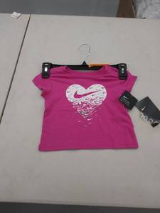 lot 29636 image: girls 2t shirt