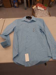 lot 29647 image: mens medium 15 3233 long sleeve