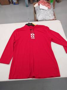 lot 29656 image: womens xl top