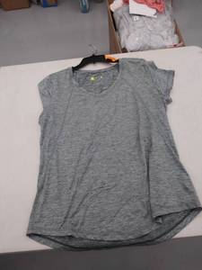 lot 29657 image: womens large shirt