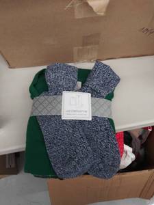 lot 29700 image: liz claiborne 3 piece sleep set Petite small