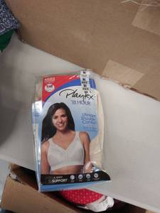 lot 29702 image: Playtex 18 Hour Ultimate Shoulder Comfort Wireless Bra 4693 36C