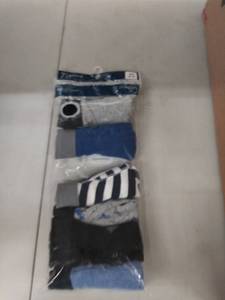 lot 29753 image: 6 pair xs 2-4 boys boxer brief