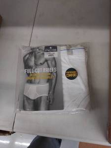 lot 29756 image: package of mens full cut briefs large