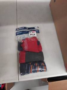 lot 29768 image: 3 pair boys xl boxer brief