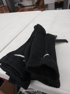 lot 29788 image: 3 pair nike crew cut socks, size unknown