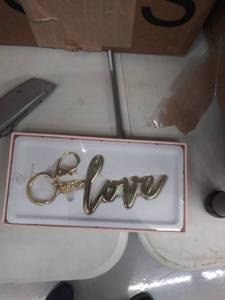 lot 29819 image: keychain