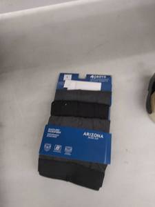 lot 29826 image: 3 pair boys boxer briefs size small