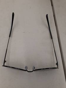 lot 29883 image: Sunglasses