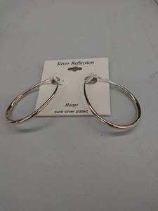 lot 29908 image: silver reflection hoops pure silver plated
