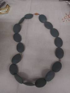 lot 29913 image: chew beads necklace