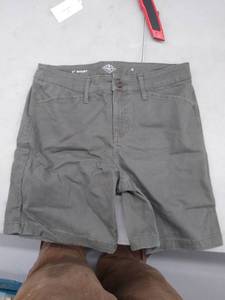 lot 30000 image: Women Shorts