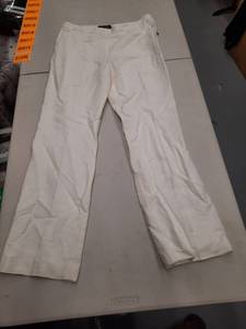 lot 30010 image: Womens Pants