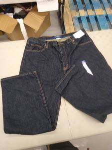 lot 30026 image: Mens Jeans