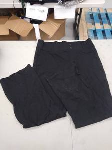 lot 30040 image: Womans Pants