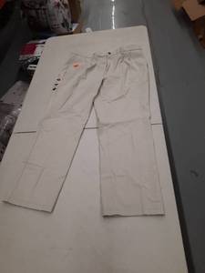 lot 30043 image: Mens Pants