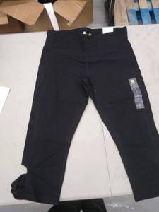 lot 30062 image: Womans Yoga Pants