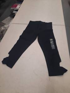 lot 30071 image: Womens Pants